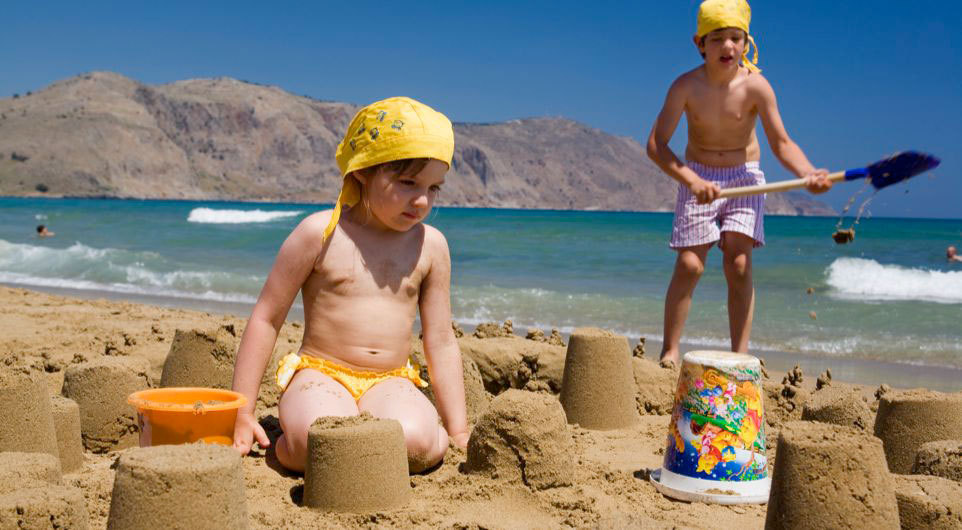 Дети на нудиские пляжи