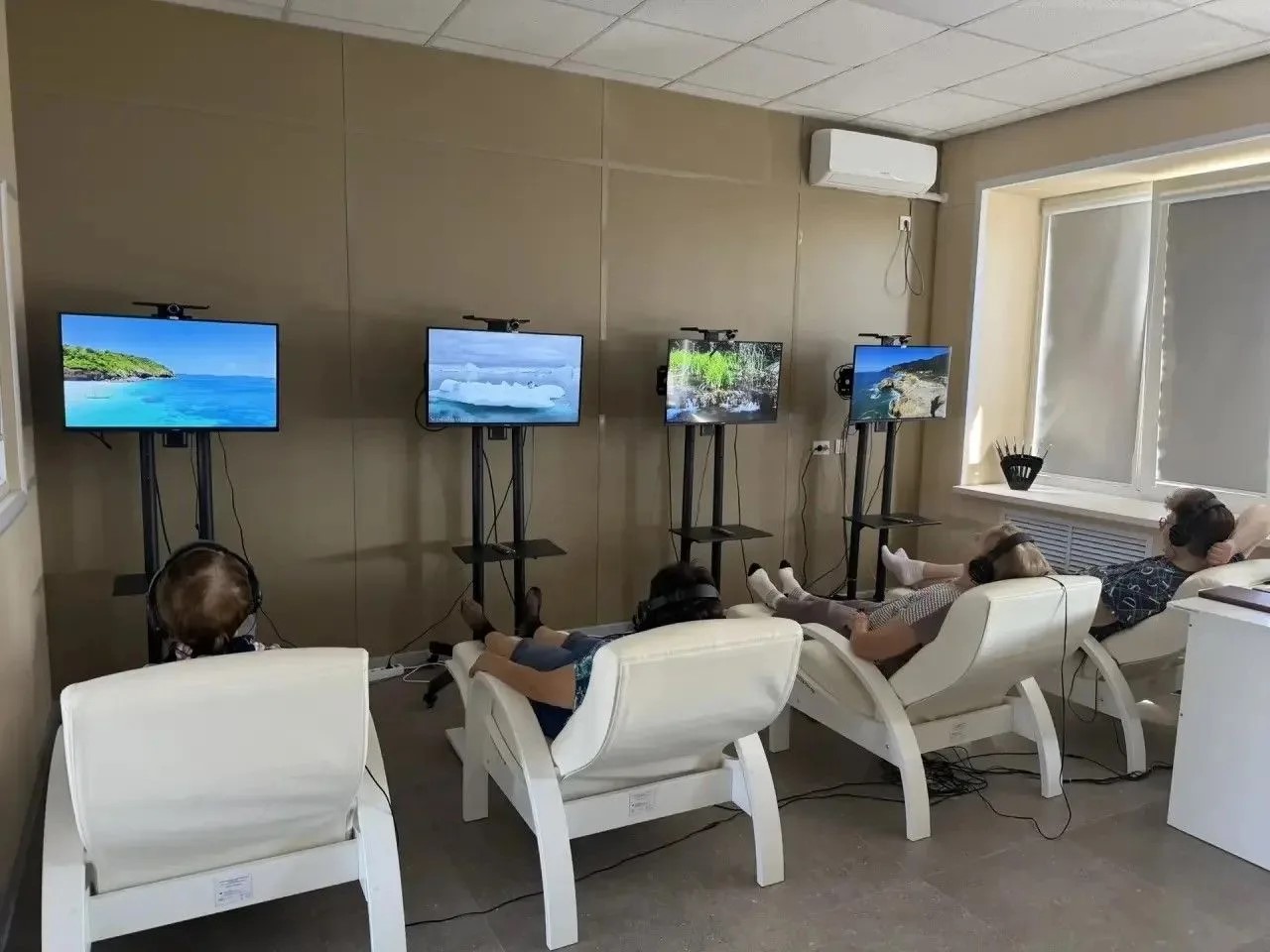 В сосудистом центре Ейской ЦРБ после капремонта открыли отделение медицинской реабилитации