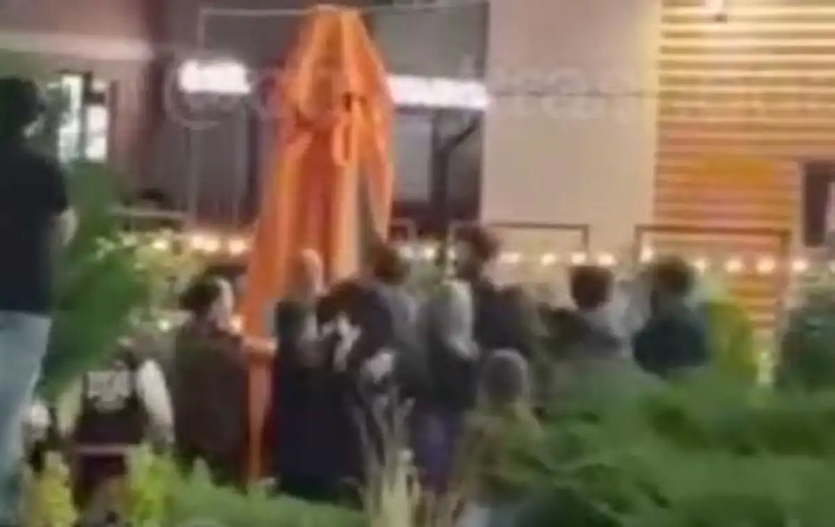 Полиция Краснодара разбирается в обстоятельствах массовой драки у торгового центра