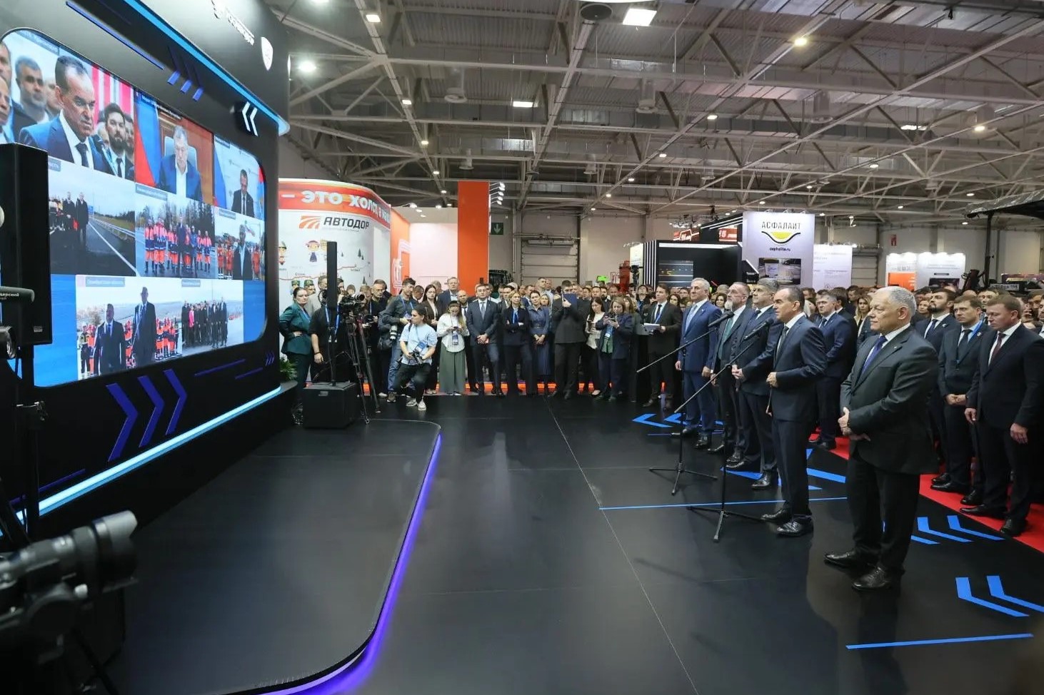 Марат Хуснуллин открыл обновленные участки трассы на Кубани