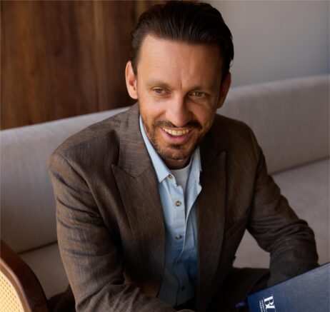 Домбай вместо Сочи: где сегодня искать живые инвестиции